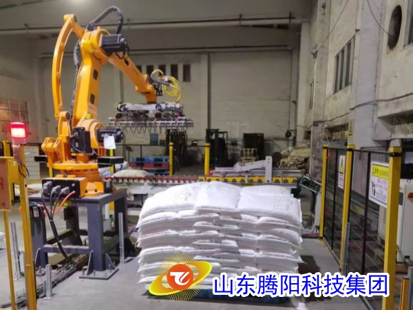 砂漿膩?zhàn)臃鄞a垛機(jī)器人：建筑材料的智能搬運(yùn)革新